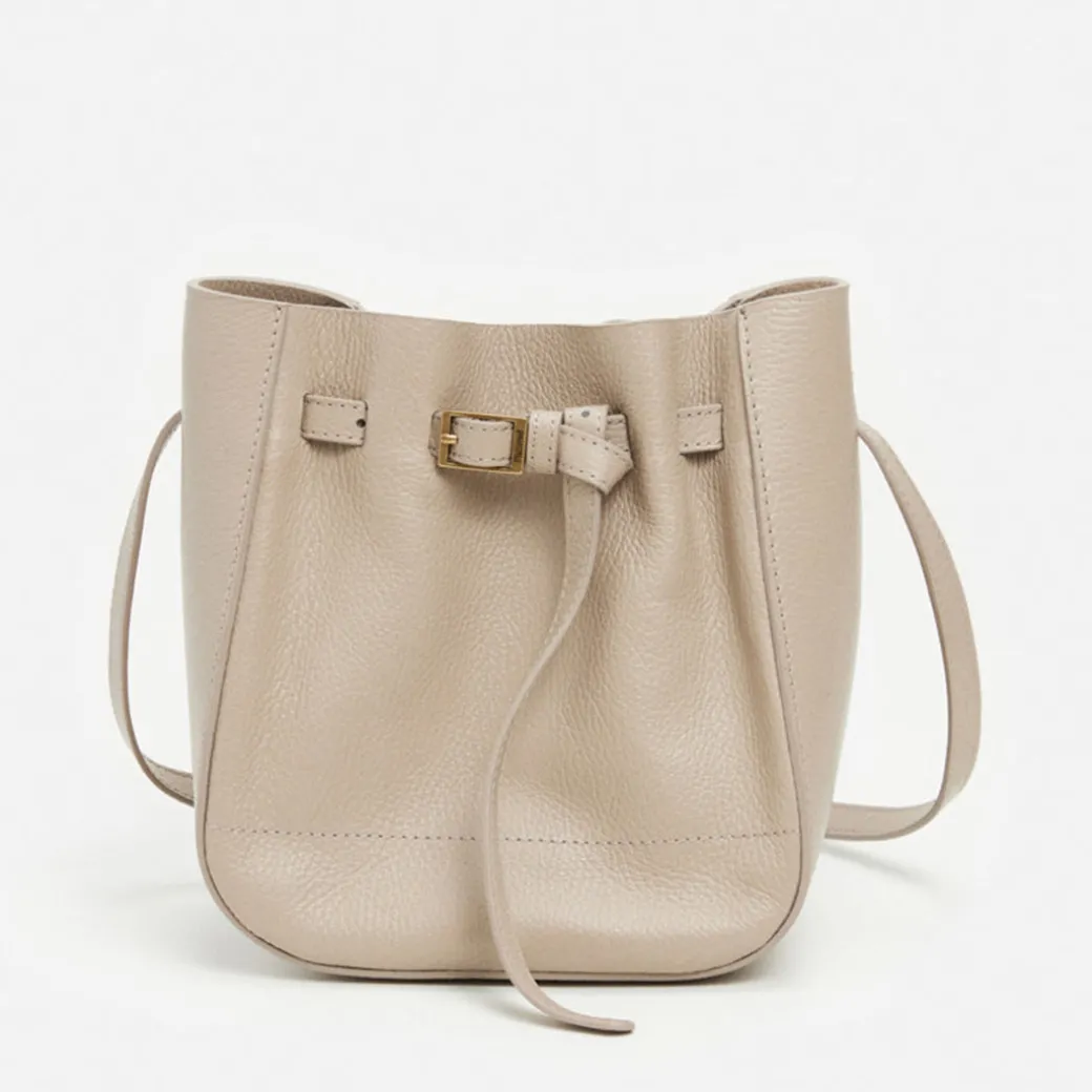 bo_mini_bucket_leather_ta_0.webp Shoulder Bags | Crosshoulder Bag^Flattered Bo Mini Bucket Leather Taupe