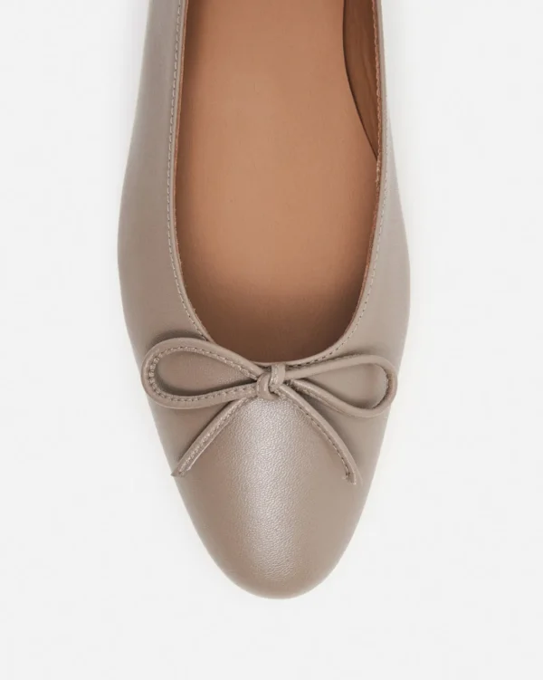 Ballet Flats^Flattered Bodil Leather Taupe