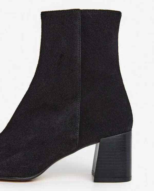Boots^Flattered Cay Suede Black