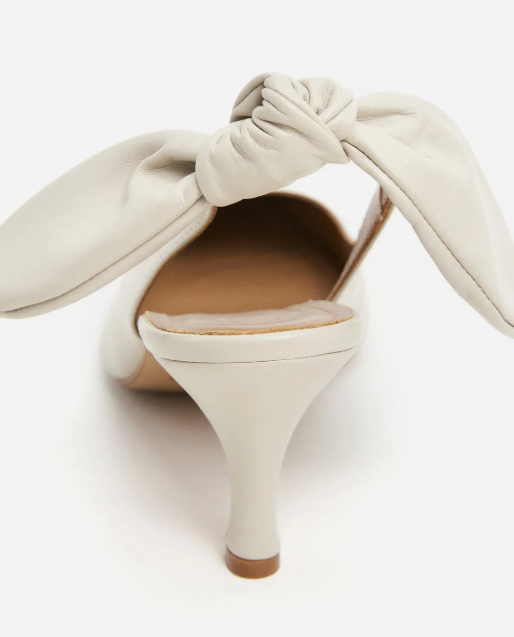 franchesca_bow_leather_cr_2.webp Heels^Flattered Franchesca Bow Leather Creme