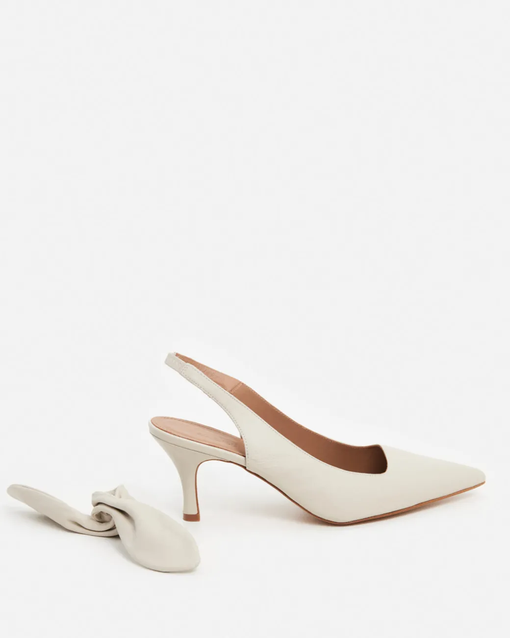 franchesca_bow_leather_cr_3.webp Heels^Flattered Franchesca Bow Leather Creme
