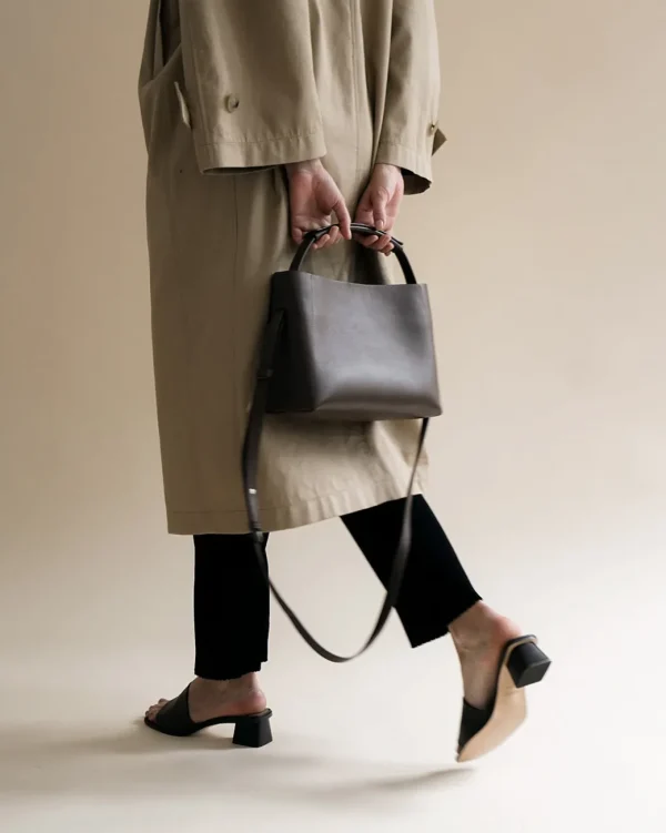 Top Handle Bags | Shoulder Bags^Flattered Hedda Midi Handbag Leather Chocolate