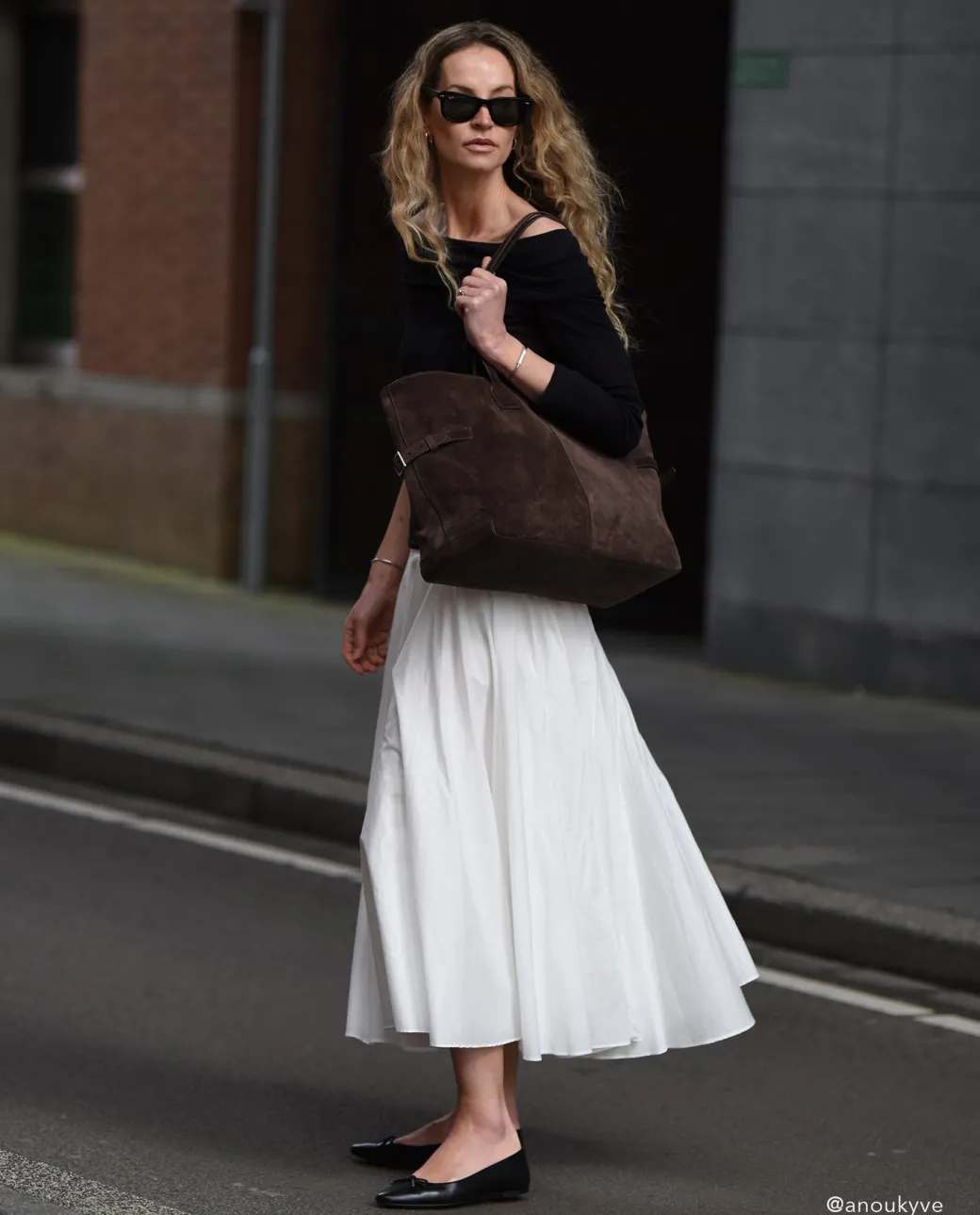 lesley_tote_bag_suede_cho_7.webp Tote Bags^Flattered Lesley Tote Bag Suede Chocolate