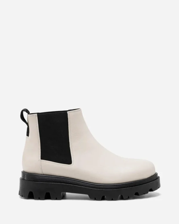 Boots^Flattered Lova Leather Creme