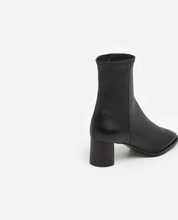 Boots^Flattered Margret Leather Black