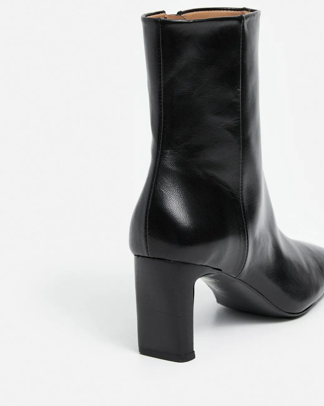 moa_leather_black_5.webp Boots^Flattered Moa Leather Black