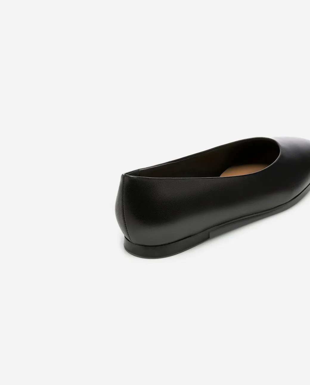nikki_leather_black_4.webp Ballet Flats^Flattered Nikki Leather Black