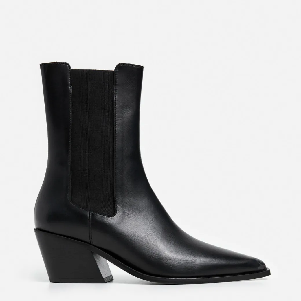 sandra_leather_black_0.webp Boots^Flattered Sandra Leather Black