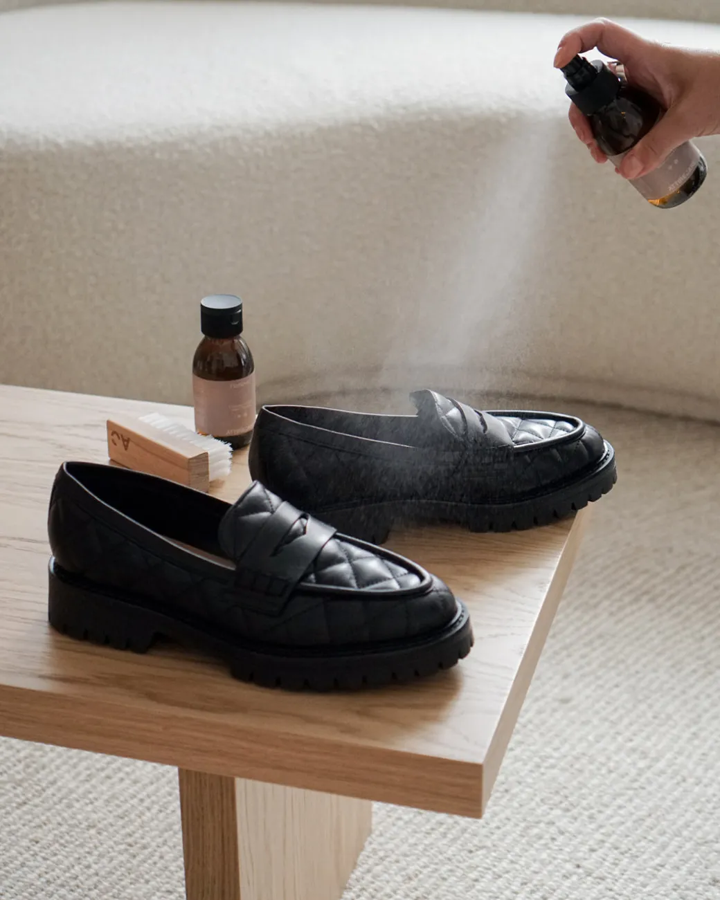 shoe_protector_1.webp Product Care^Flattered Protector Shoe